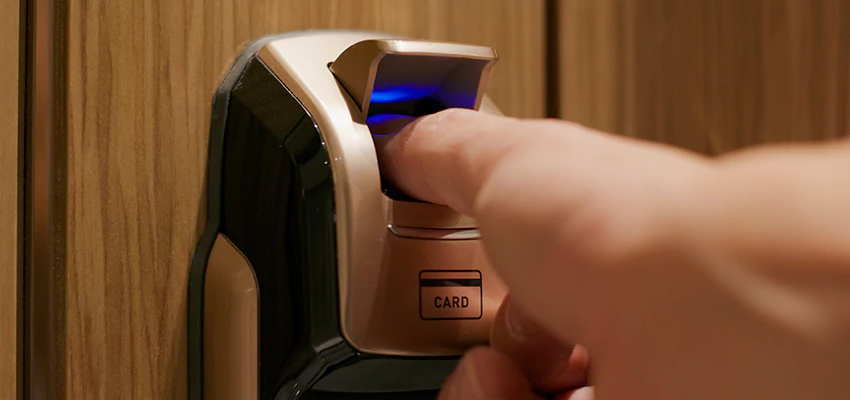 Locksmith Company For Window Lock Installation in Lakeside, California