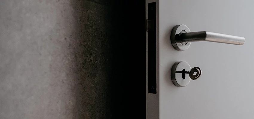 Front Door Handle Repair And Installation in Lakeside, CA